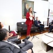 Defensor público-geral prestigia transmissão de cargo de presidente da ALRS para deputada Delegada Nadine 