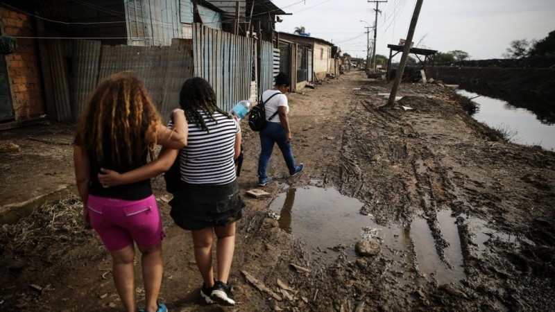 Ocupação Farroupilha é composta principalmente por famílias venezuelanas 