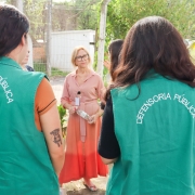 Foto geral das servidoras de costas