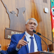 Deputado Estadual Adolfo Brito em seu discurso de despedida como presidente do Legislativo gaúcho